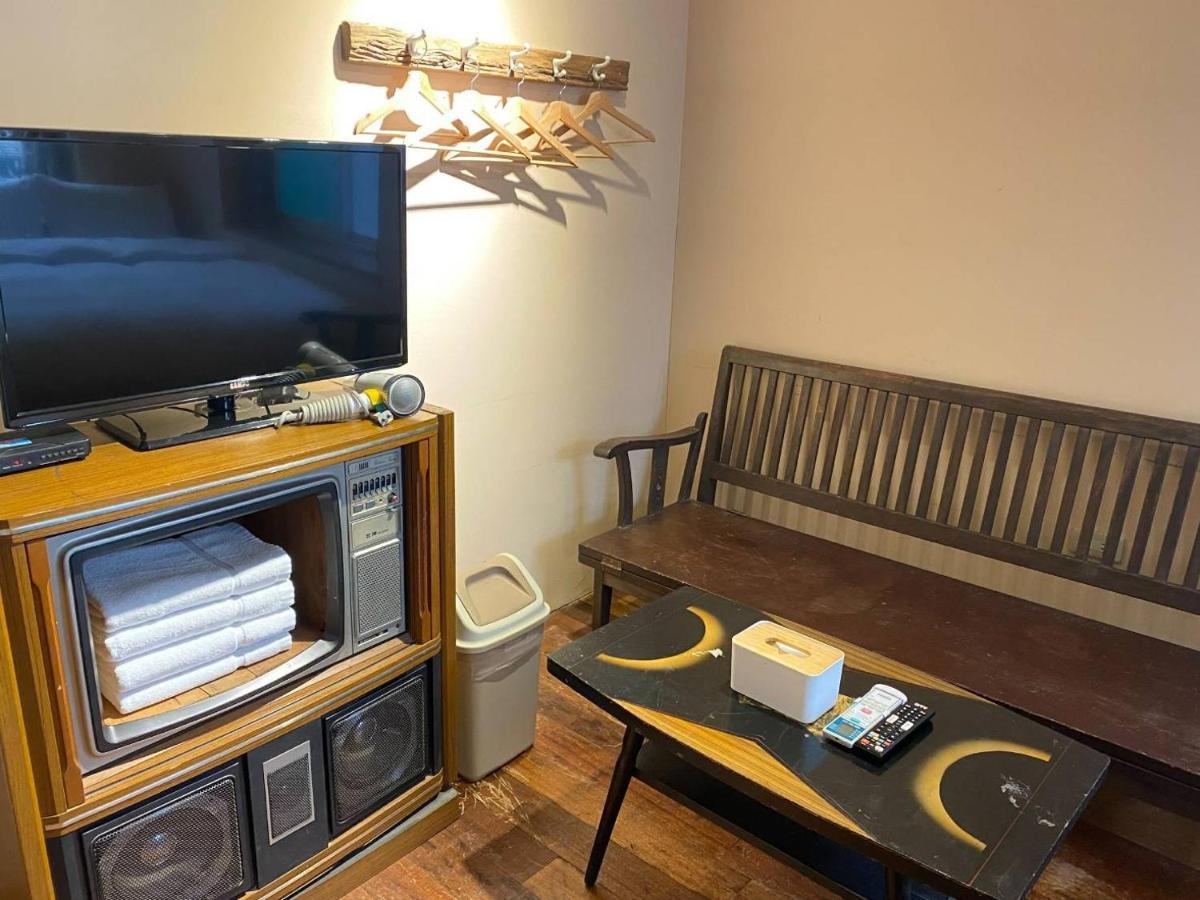 Tainan Macarthur Homestay Extérieur photo