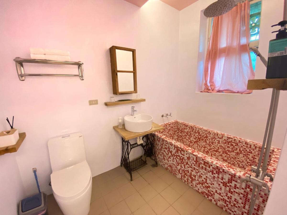 Tainan Macarthur Homestay Extérieur photo