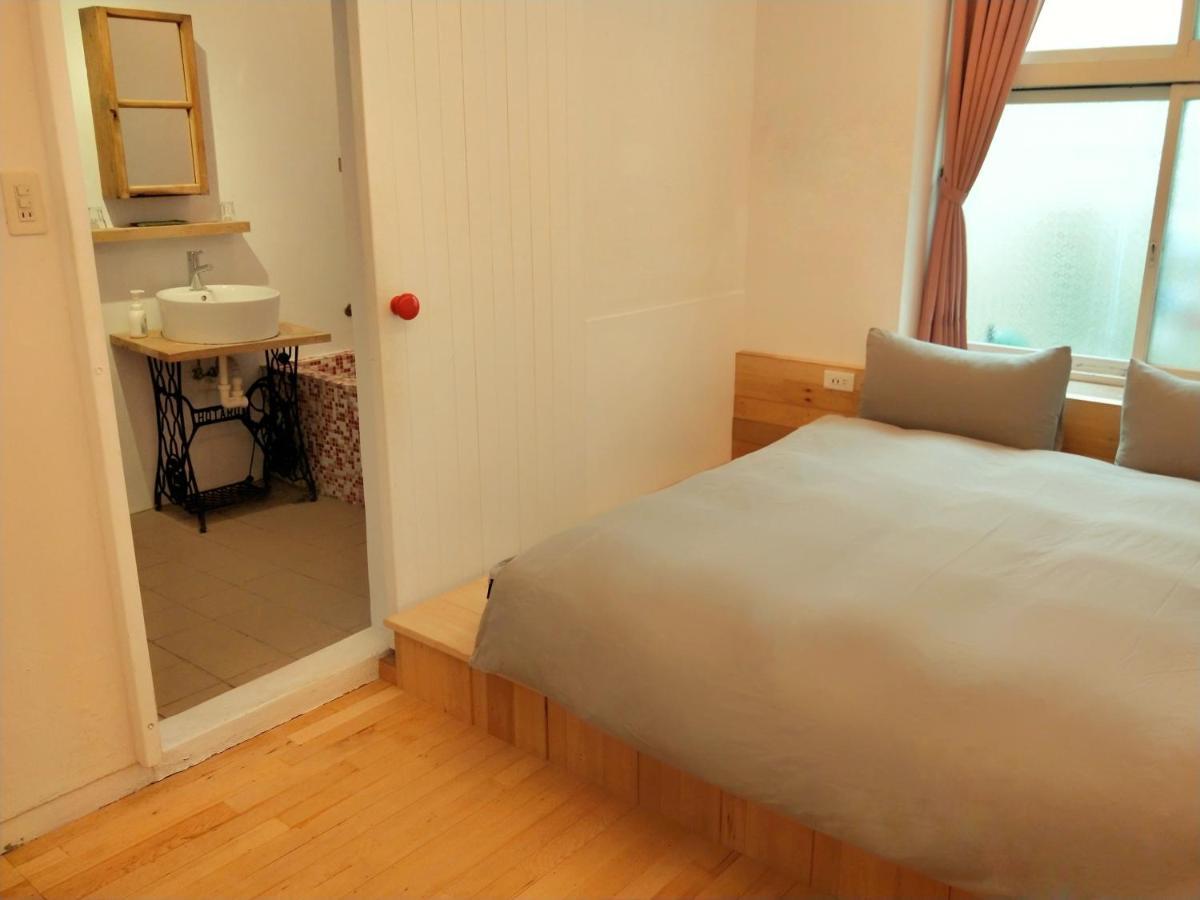 Tainan Macarthur Homestay Extérieur photo