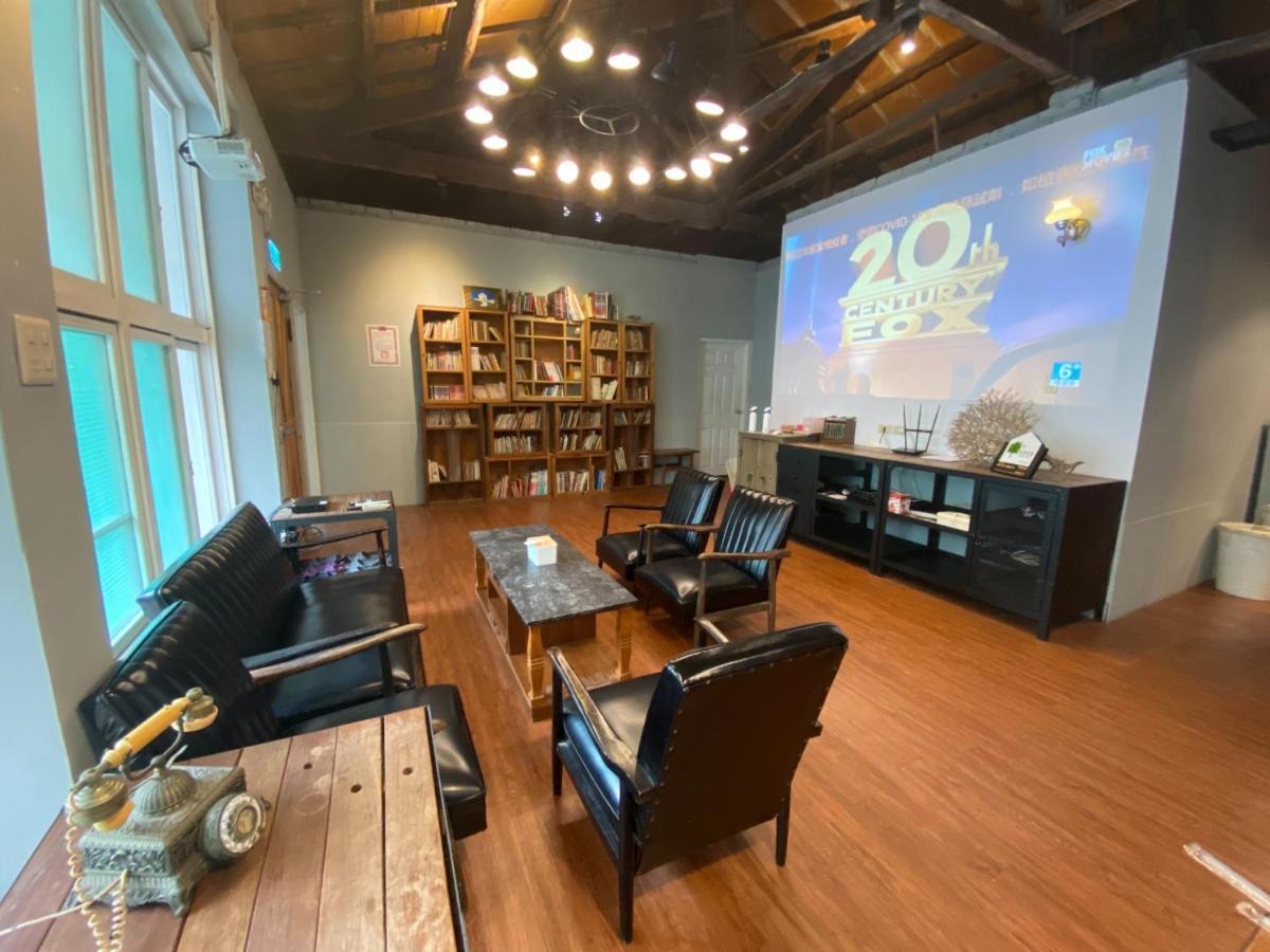 Tainan Macarthur Homestay Extérieur photo