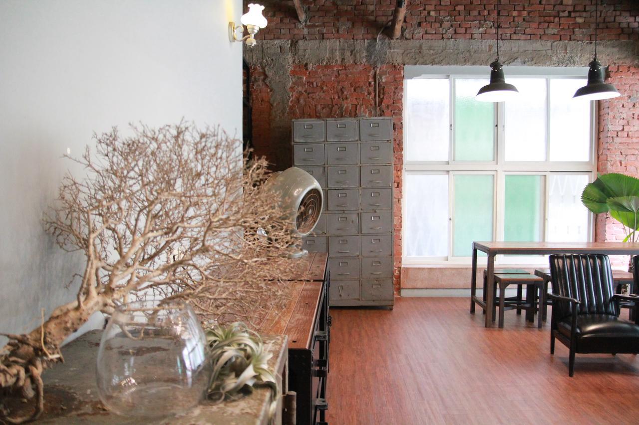 Tainan Macarthur Homestay Extérieur photo